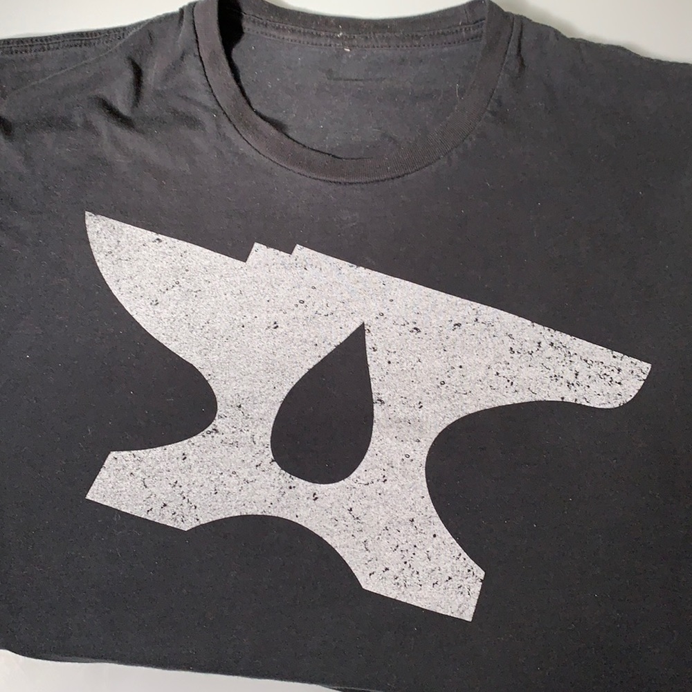 COPY - Large 💥 Black Ink and Iron T-Shirt 50/50 Blend